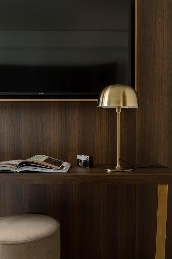 We Me Suite Hotel Ριτσόνε Εξωτερικό φωτογραφία